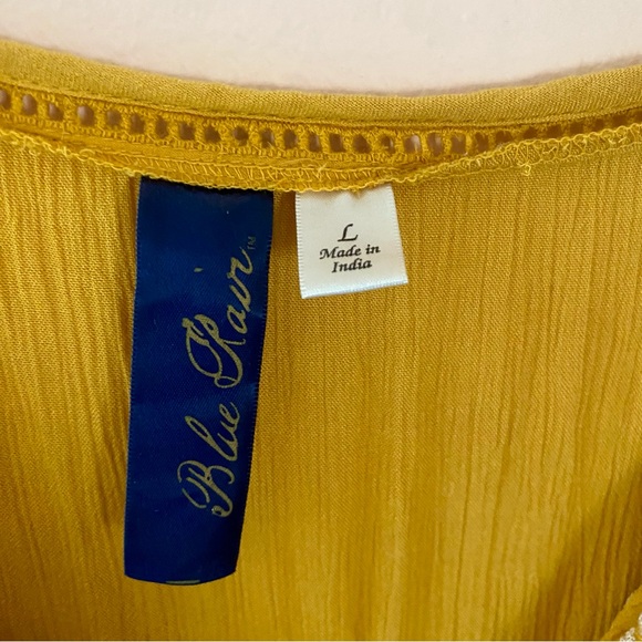 FRANCESCAS BLUE RAIN MUSTARD YELLOW V NECK SHORT SLEEVE OVERSIZED TOP SIZE LARGE - Picture 3 of 4